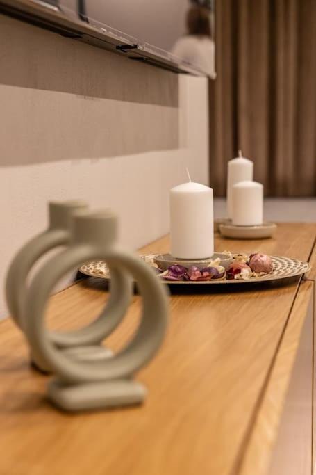 Smaragdi Luxury Jacuzzi Apartment Noho Premium Living Athens Luaran gambar
