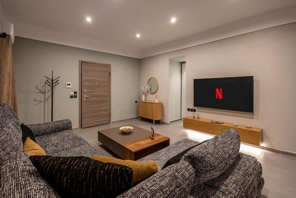 Smaragdi Luxury Jacuzzi Apartment Noho Premium Living Athens Luaran gambar